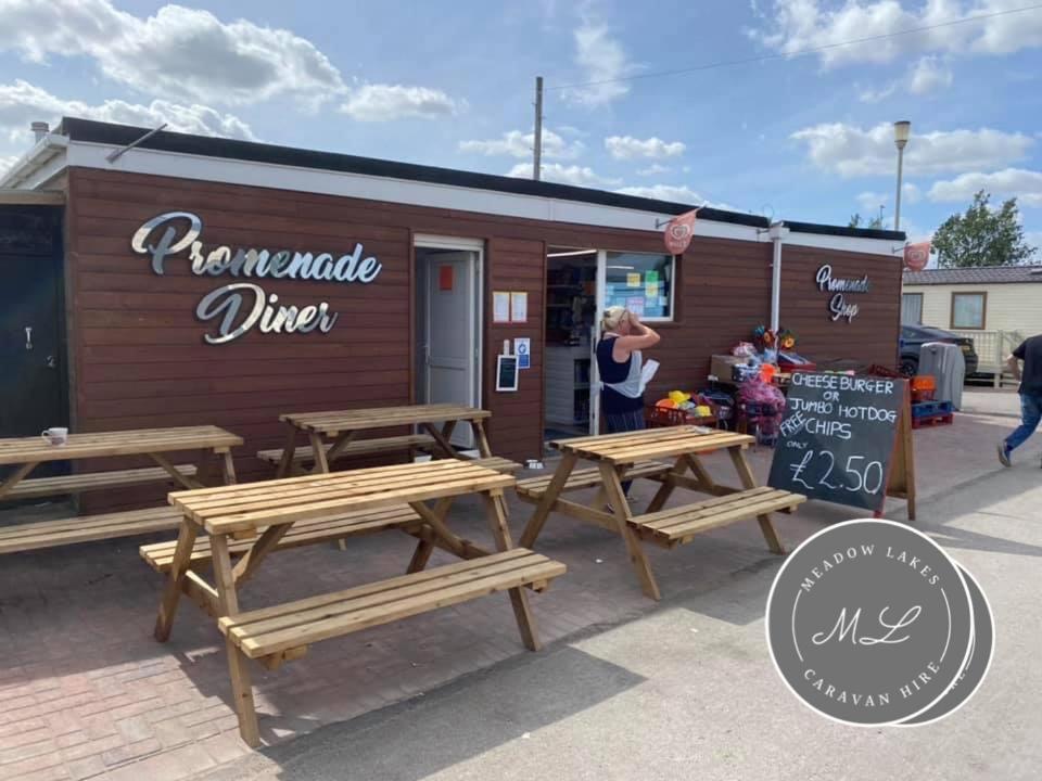 Promenade 566, Direct Beach Access, Close To Fantasy Island, Wifi, Pet Friendly - Meadow Lakes Caravan & Lodge Hire Skegness Εξωτερικό φωτογραφία